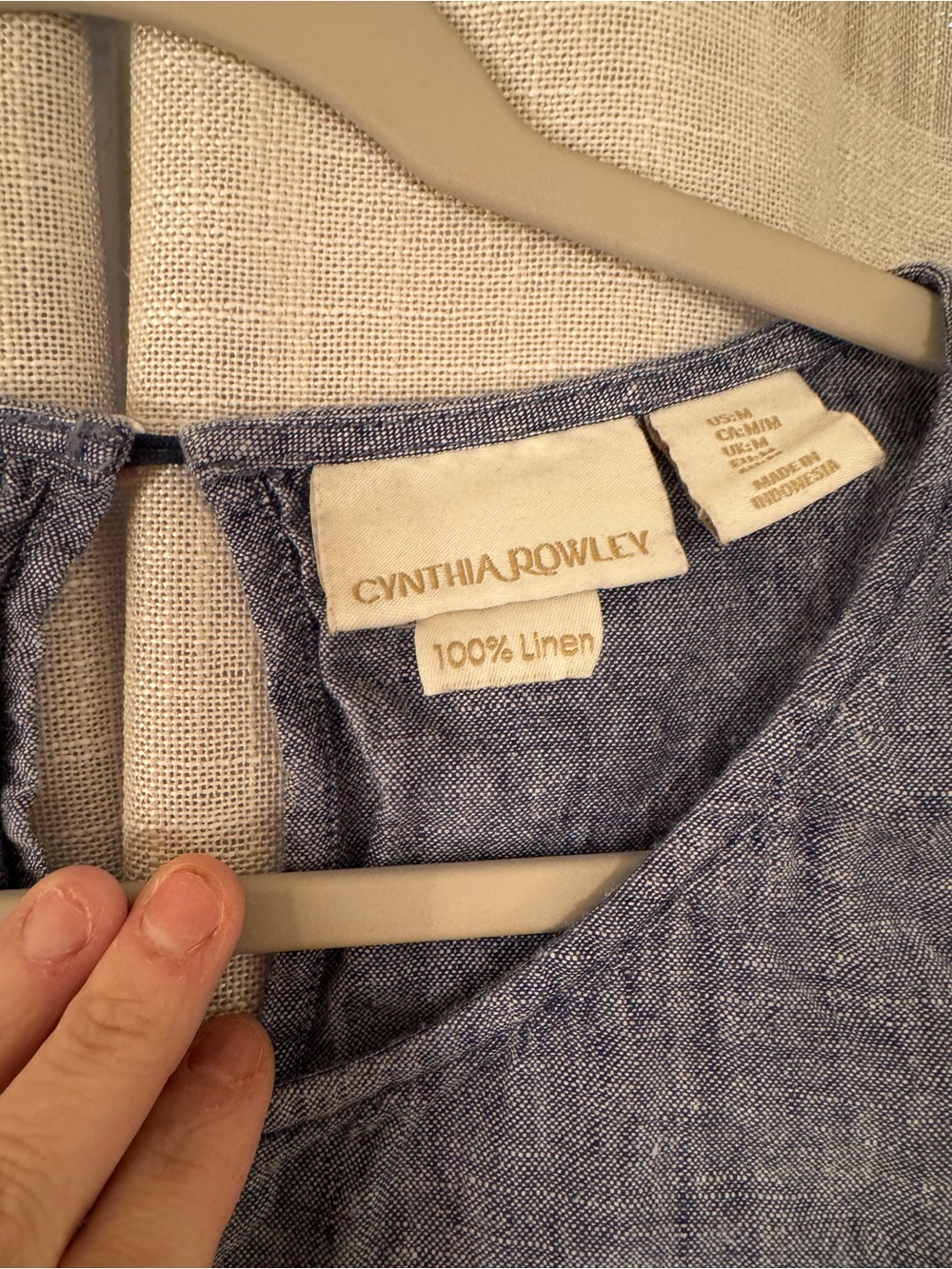 Cynthia Rowley Chambray-Style Sleeveless Linen Mini Dress in Heather Blue - Picture 2 of 6